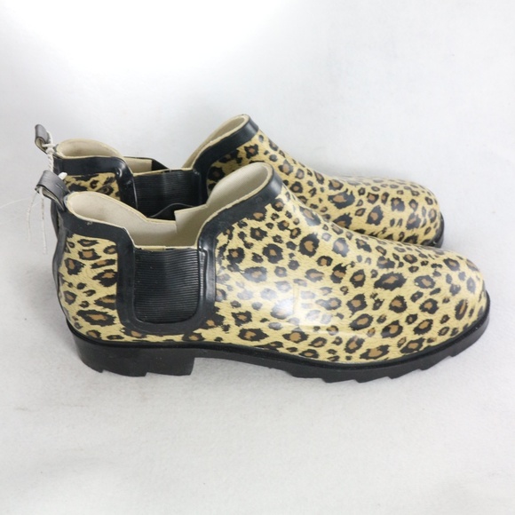 New LEOPARD PRINT Rubber Ankle Rain Boots Sz 9-10 - Picture 2 of 7